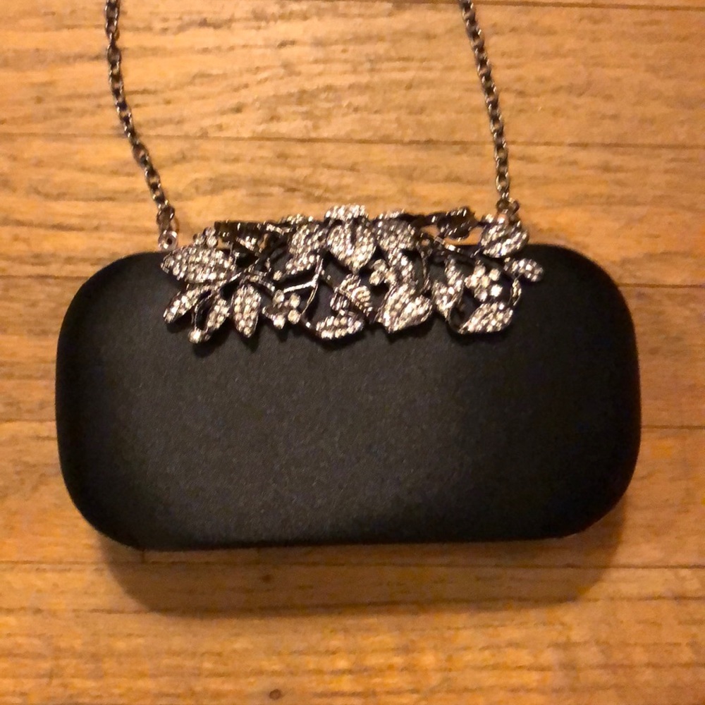 Bejeweled satin evening clutch with chain